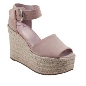 NIB Marc Fisher LTD Size 11M Alita Shoes Light Pink